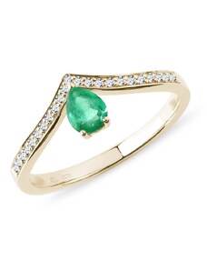 Ring aus Gelbgold mit Smaragd in Tropfenform KLENOTA K0778023