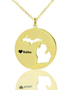 Personalisiertekette.De Benutzerdefinierte Michigan Disc Staat Halskette mit Herz Namen Gold überzogen
