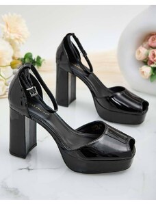 Ideal Shoes Royalfashion Damen Lefeyoa lackierte Pfostensandalen - schwarz
