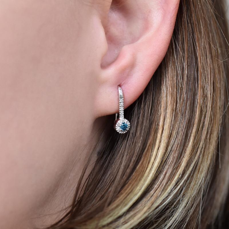 Eppi Hängende Ohrringe mit blauen Diamanten Sonali