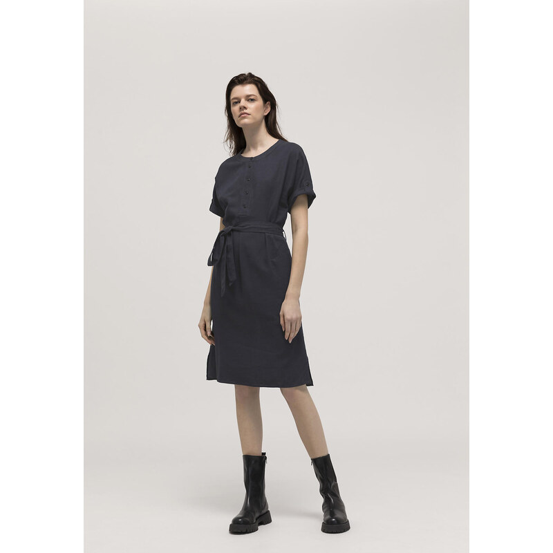 hessnatur & Co. KG Kleid aus Hanf mit Bio-Baumwolle