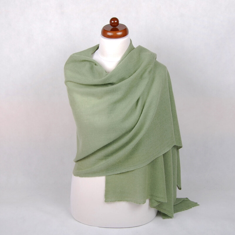 Pranita 100% Kaschmir-Schal groß hellgrün mit Grau-Stich