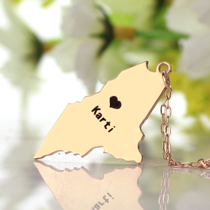 Personalisiertekette.De Benutzerdefinierte Maine State geformte Halsketten mit Herz Namen Rose Gold