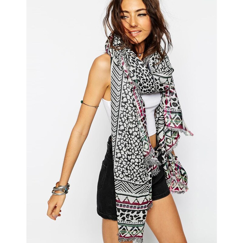ASOS - Oversized-Schal aus Jacquard mit Leopardenprint - Mehrfarbig