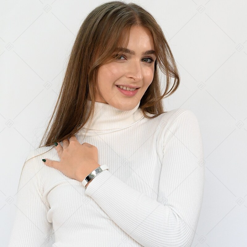 BALCANO - Weißes Leder Armband mit gravierbarem rechteckigen Kopfstück aus Edelstahl