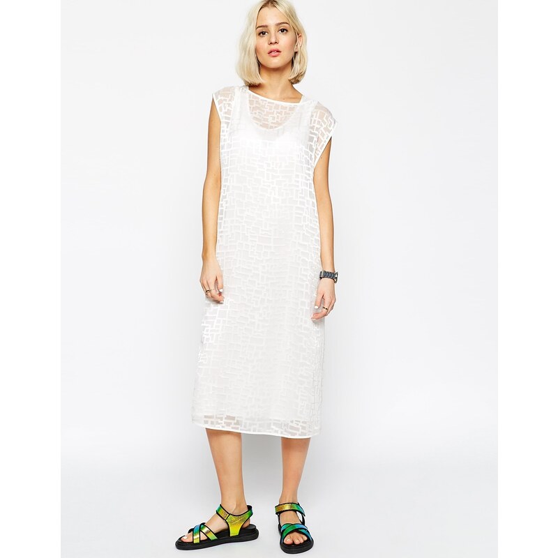 ASOS WHITE - Zweilagiges Kleid mit Grafik-Ausbrennermuster - Weiß