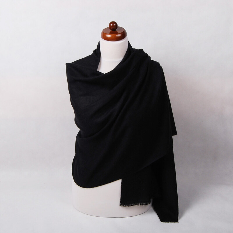 Pranita 100% Kaschmir-Schal groß schwarz