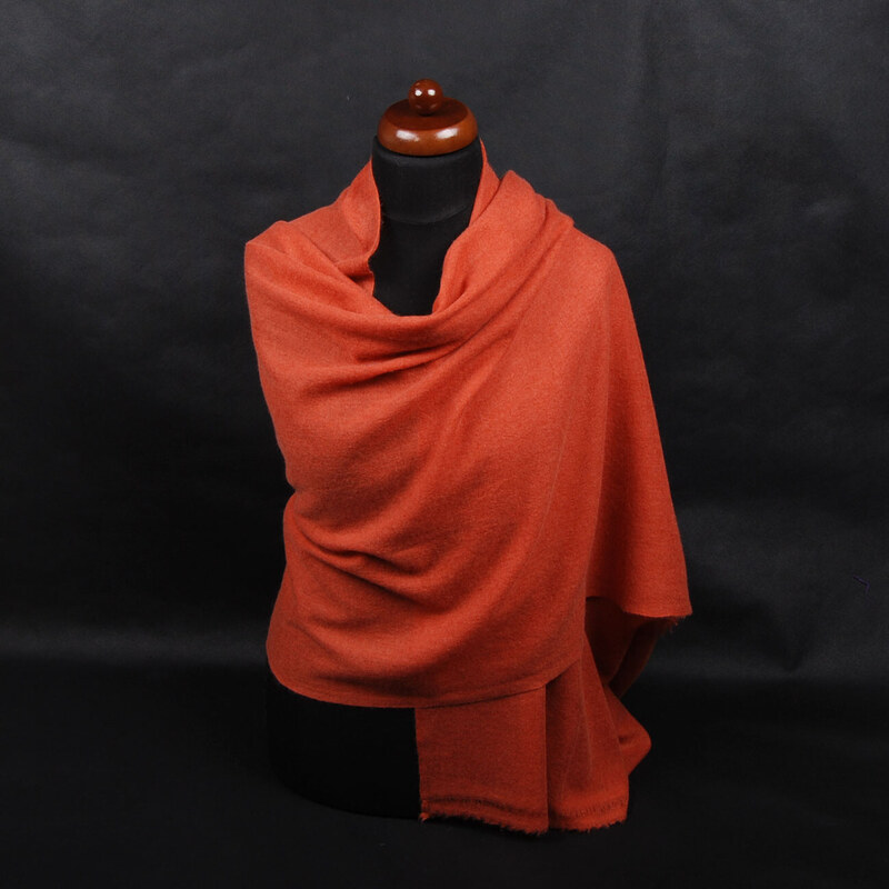 Pranita 100% Kaschmir-Schal groß in Kupfer-Farbe