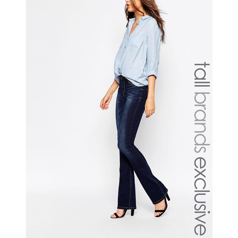 Vero Moda Tall - Ausgestellte Jeans - Blau