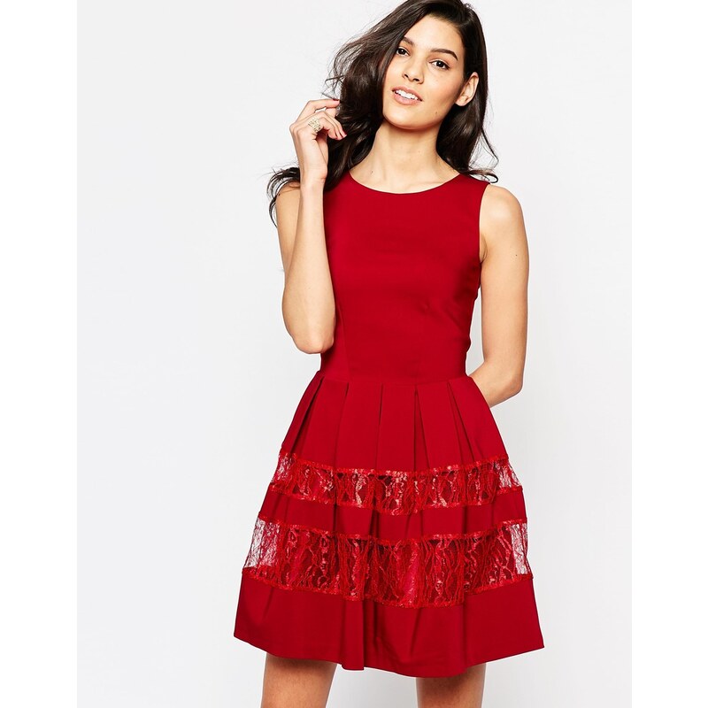 Closet - Kleid mit Spitzenband in Metallic-Optik - Rot