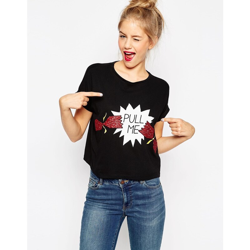 ASOS - Kurz geschnittenes T-Shirt mit „Pull Me“-Print - Schwarz