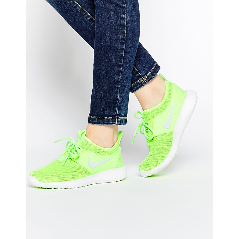 Nike - Juvenate - Hellgrüne Sneakers - Neongrün