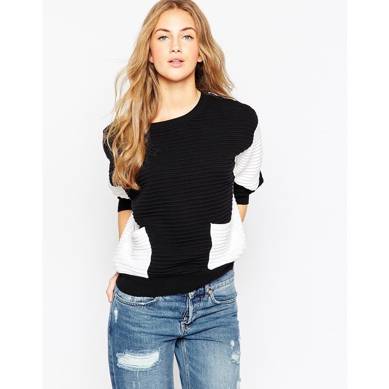 ASOS - Pullover mit Taschen und Farbblockdesign in Schwarz-Weiß - Mehrfarbig