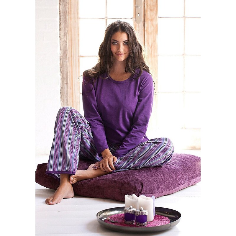 H.I.S Pyjama in lila Streifendesign mit Langarmshirt