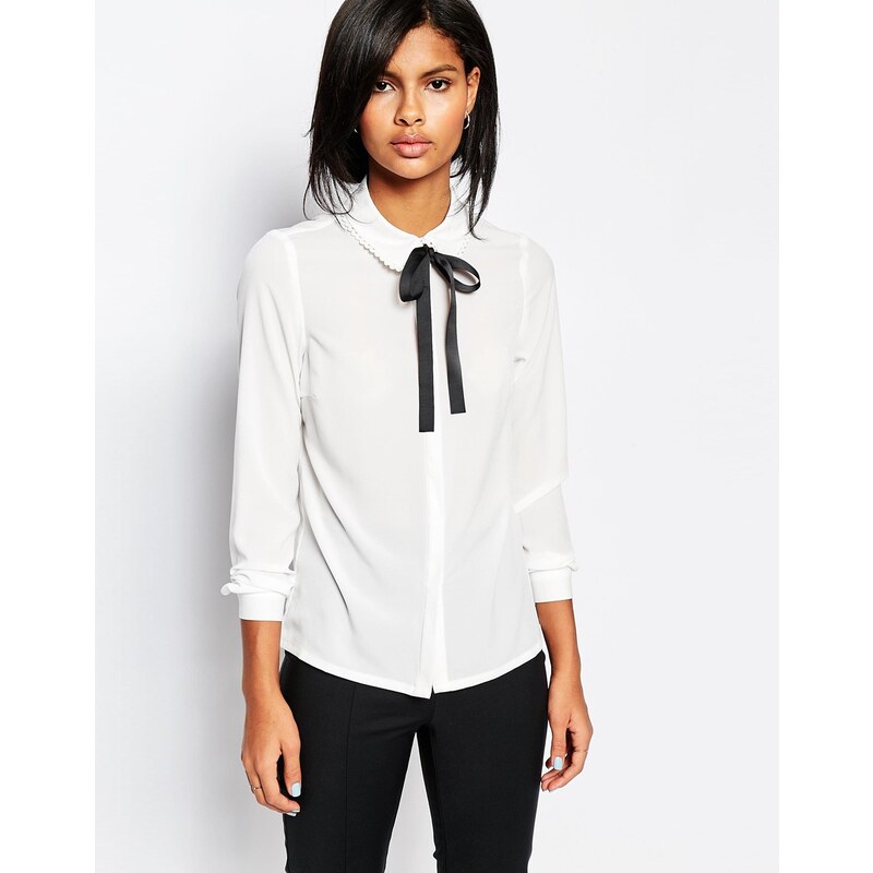 Vero Moda - Bluse mit Schleife am Kragen - Weiß