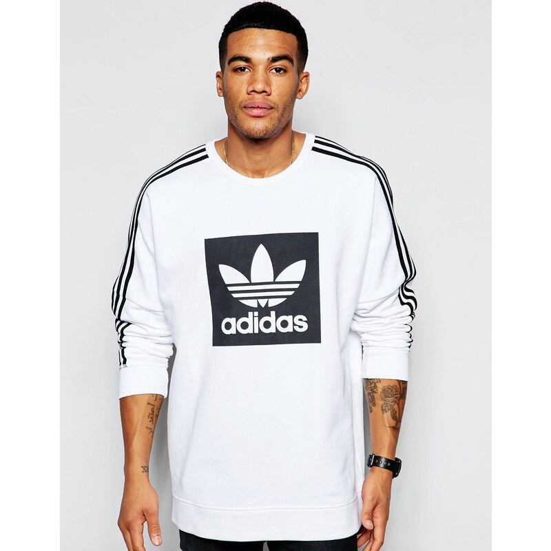 adidas Originals - Sweatshirt mit großem Viereck und „AO0071“-Logo - Weiß