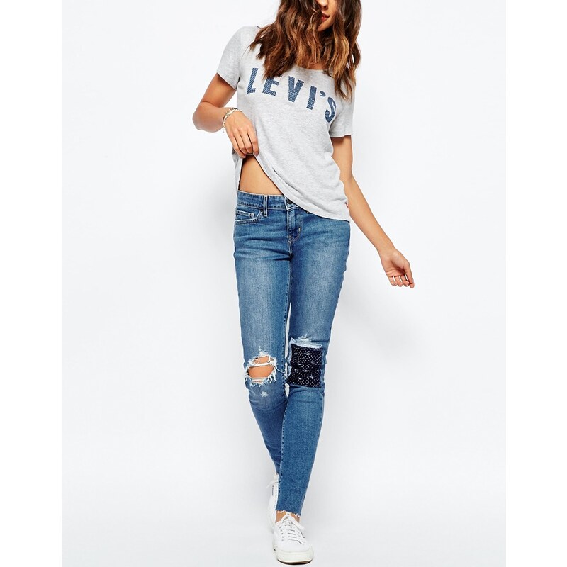 Levis Levi's - 711 - Skinny-Jeans mit Bandana-Aufnäher am Knie - Blau