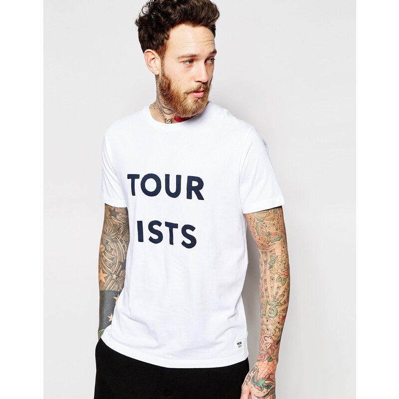 Wood Wood - T-Shirt mit „Tourists“-Aufdruck - Weiß