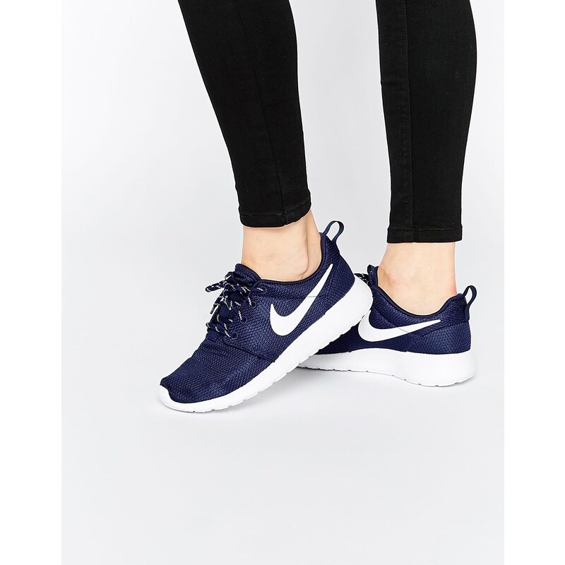 Nike - Midnight Navy Roshe One - Sneakers