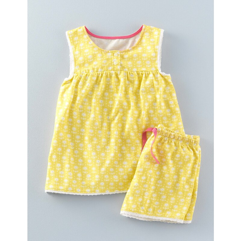 Sommerliches Pyjamaset Gelb Mädchen Boden