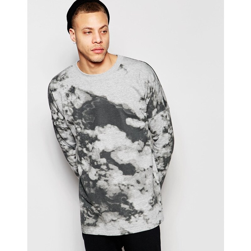 Cheap Monday - Zone - Weites Sweatshirt mit Rundhalsausschnitt und Wolkendruck in Grau meliert - Grau