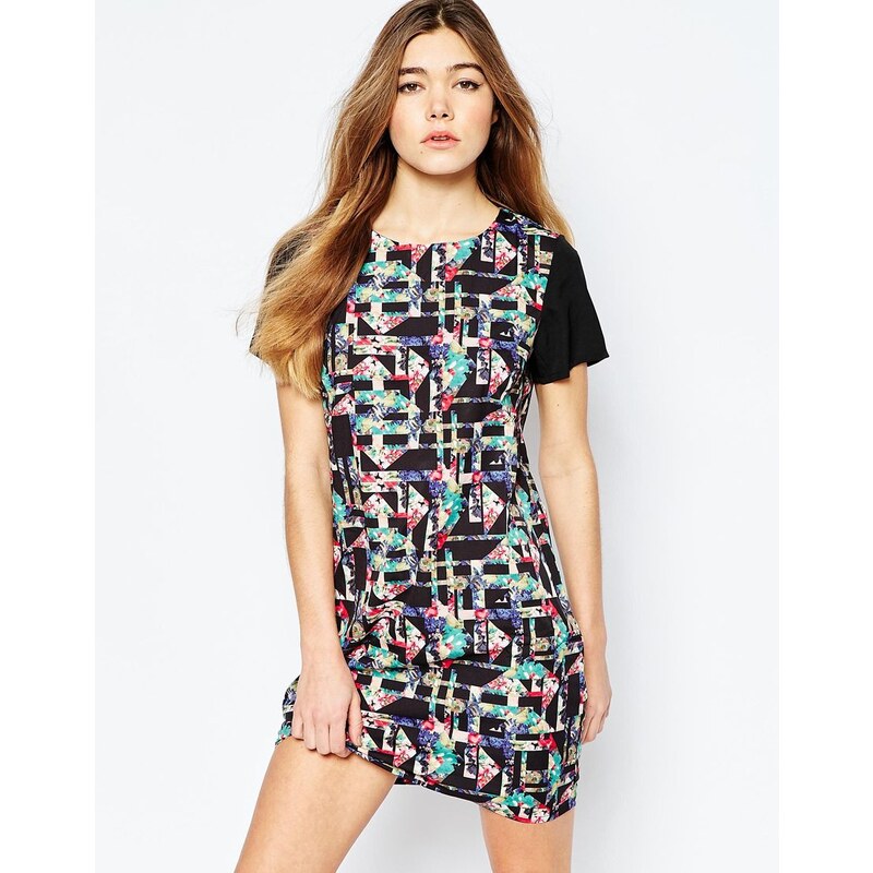 Sugarhill Boutique - Clara - Kleid mit mehrfarbigem, geometrischem Print - Mehrfarbig