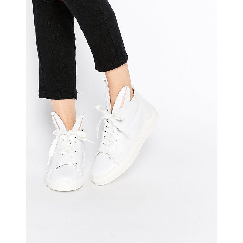 Minna Parikka - Weiße Leder-Sneaker mit Hasenohren und hohem Schaft - Weiß