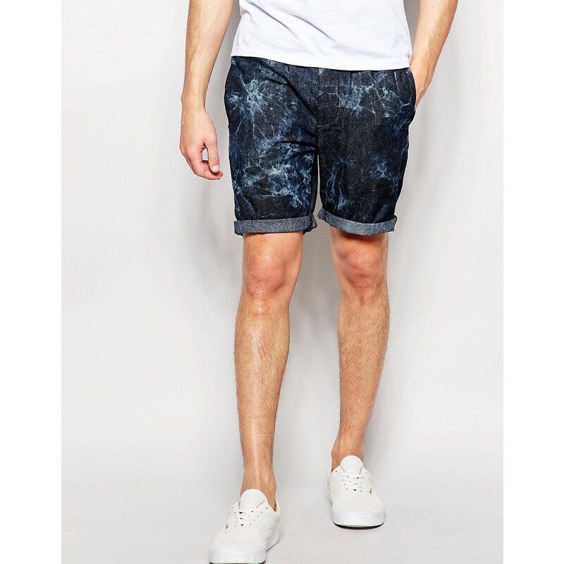 ASOS - Enge Shorts aus leichtem Material mit Batikoptik - Blau