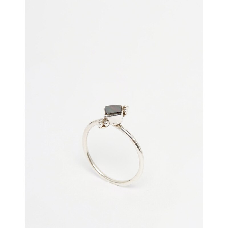 Regal Rose - AYLAH - Ring aus Sterlingsilber mit schwarzem Stein - Silber