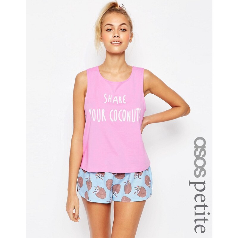ASOS PETITE - Pyjama-Set mit Trägershirt mit „Shake Your Coconuts“-Print und Shorts - Mehrfarbig