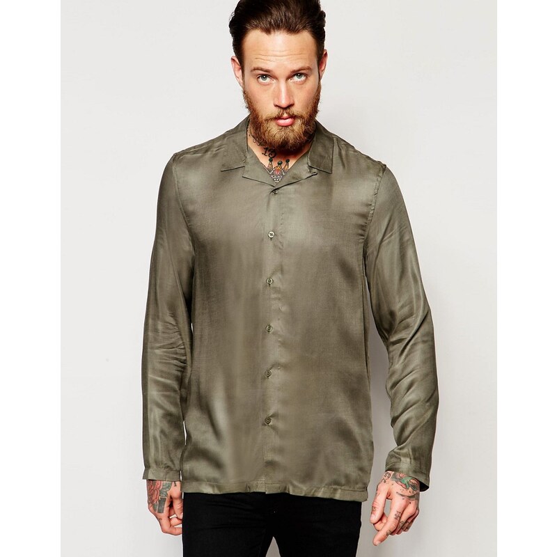 ASOS - Regulär geschnittenes Hemd in Khaki mit Reverskragen - Grün