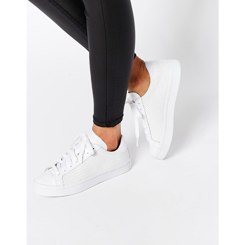 adidas Originals - Court Vantage - Sneakers aus perforiertem Leder - Weiß