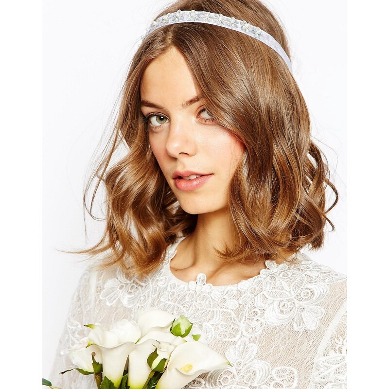 ASOS - Bridal - Haarband mit Blume & Kunstperlen - Cremeweiß