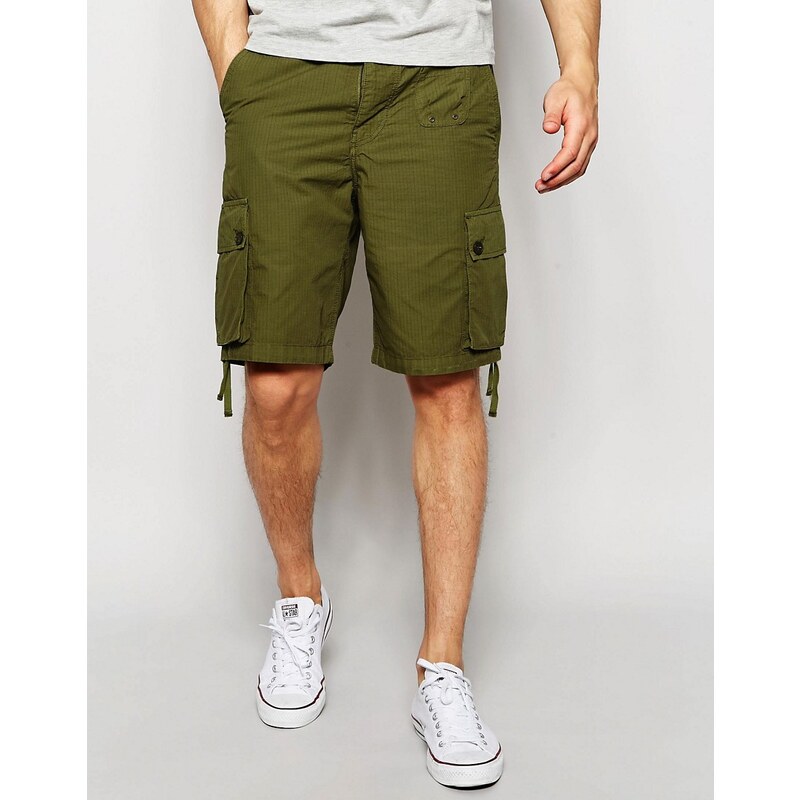 Pretty Green - Shorts mit Tasche in Khaki - Grün