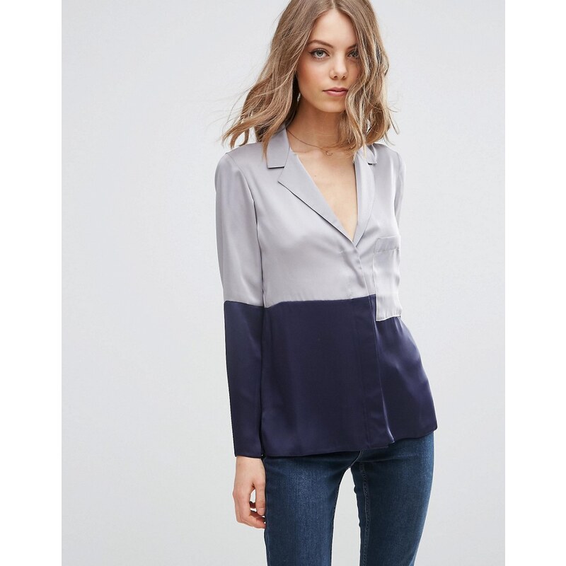 ASOS - Pyjama-Bluse aus Satin mit Farbblockdesign - Grau