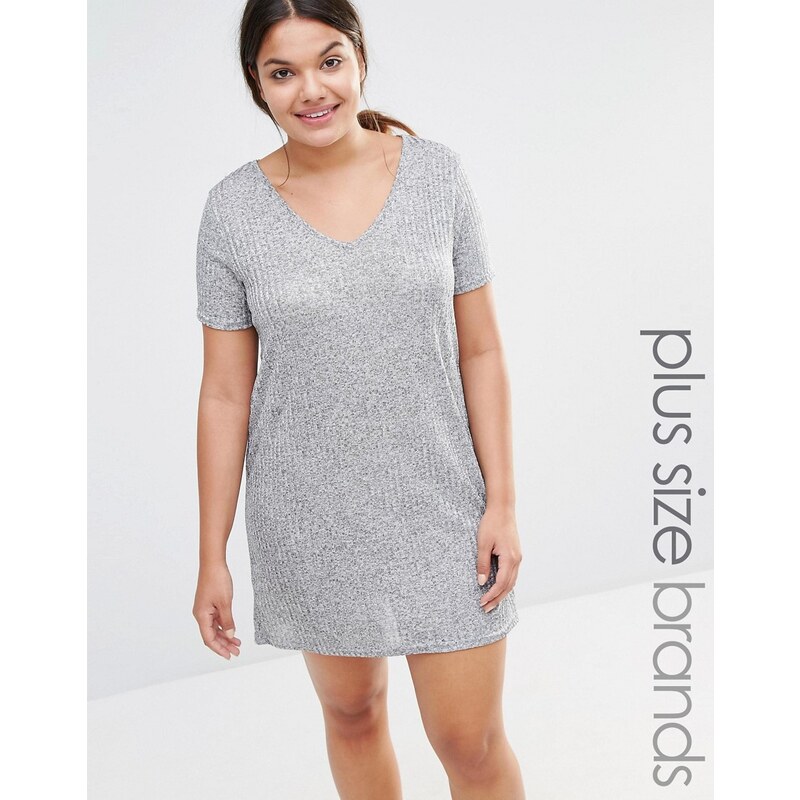 Missguided Plus - T-Shirt-Kleid in Metallic - Grau