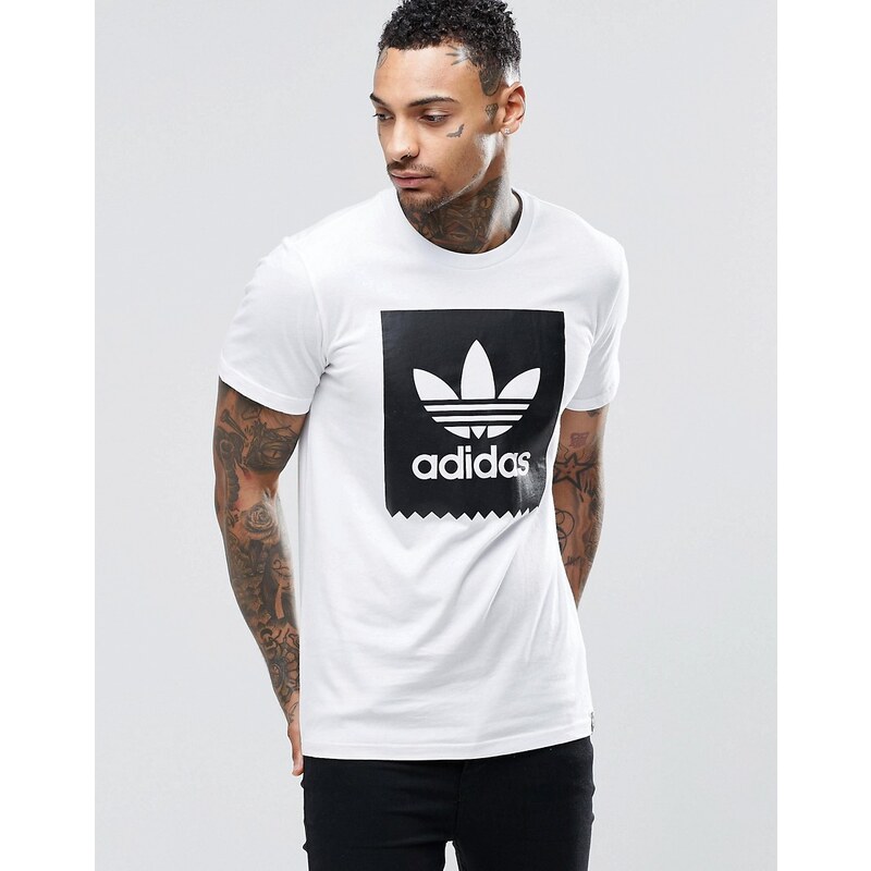adidas Originals - T-Shirt mit Logo, AY8899 - Weiß