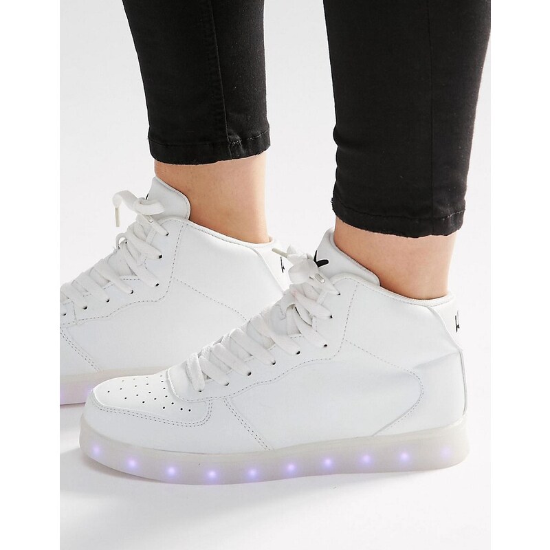 Wize & Ope - Hohe Sneaker mit Leuchtsohlen - Weiß