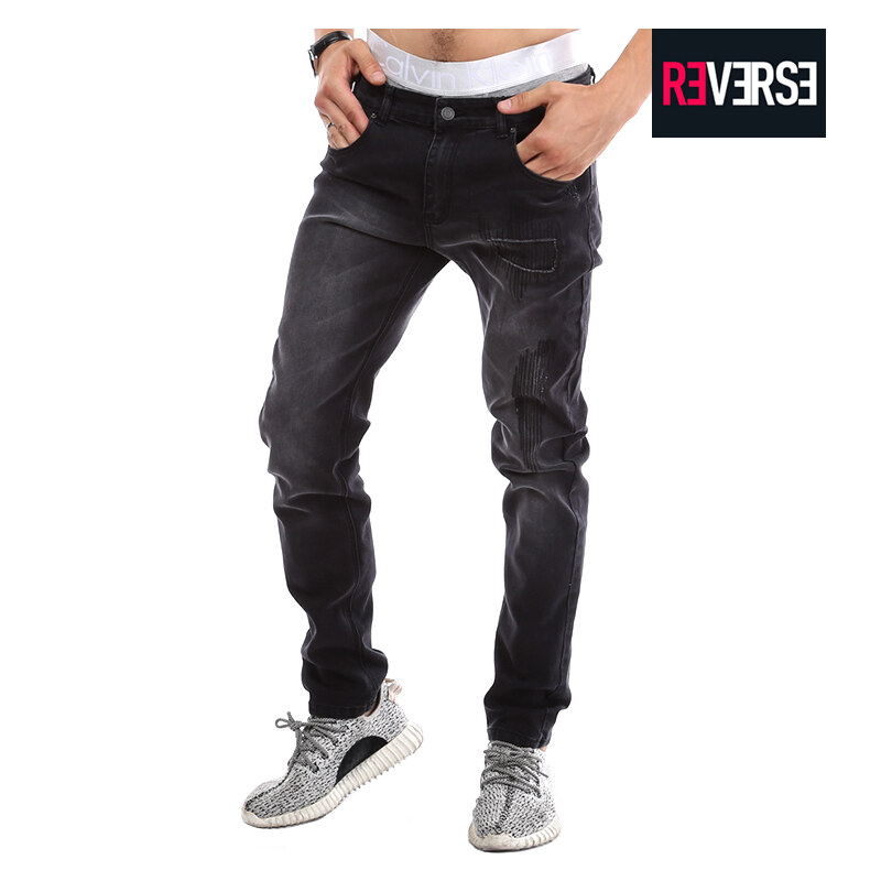 Re-Verse Slim Fit-Jeans mit Patches - W33-L32
