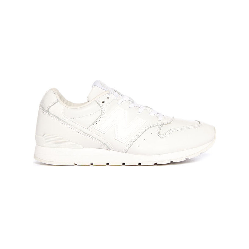 NEW BALANCE Weiße Leder-Sneaker MRL996