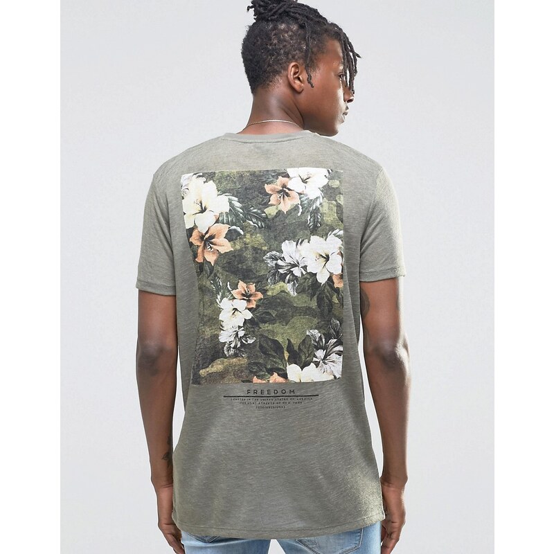 ASOS - Lang geschnittenes T-Shirt in Leinenoptik mit Blumen-Print hinten - Grün