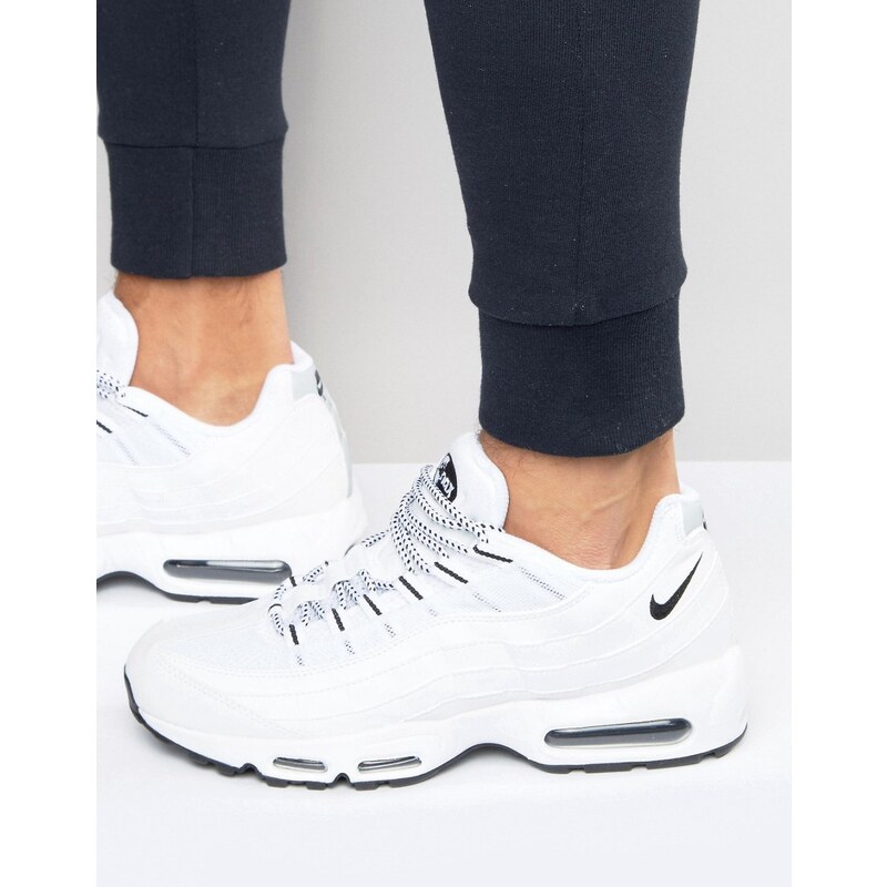 Nike - Air Max 95 - Sneaker in Weiß 609048-109 - Weiß