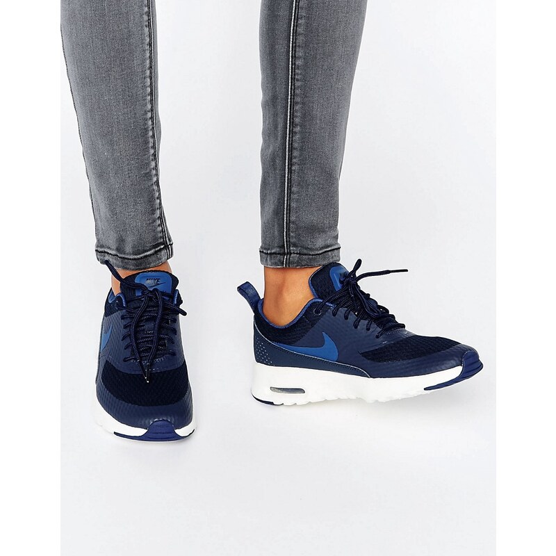 Nike - Air Max Thea - Marineblaue Sneaker - Marineblau