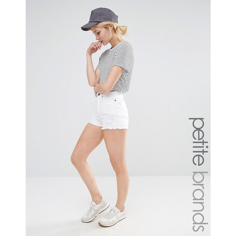 Vero Moda - Petite - Hochgeschnittene, weiße Jeans-Shorts - Weiß