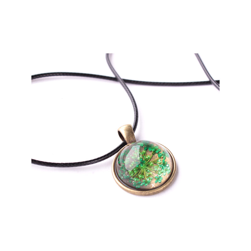 Lesara Halskette mit Blüten-Medaillon - Grün