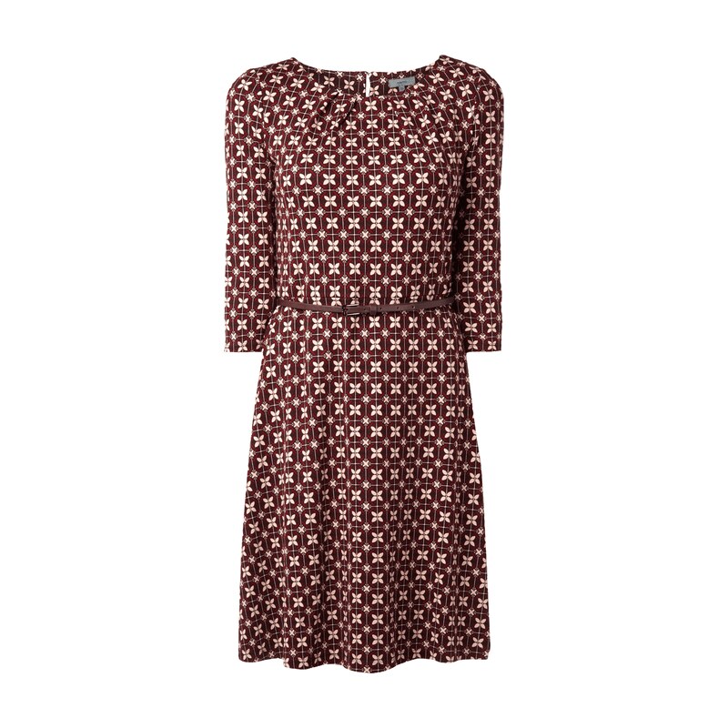Montego Kleid mit Allover-Muster und Dreiviertel-Ärmeln