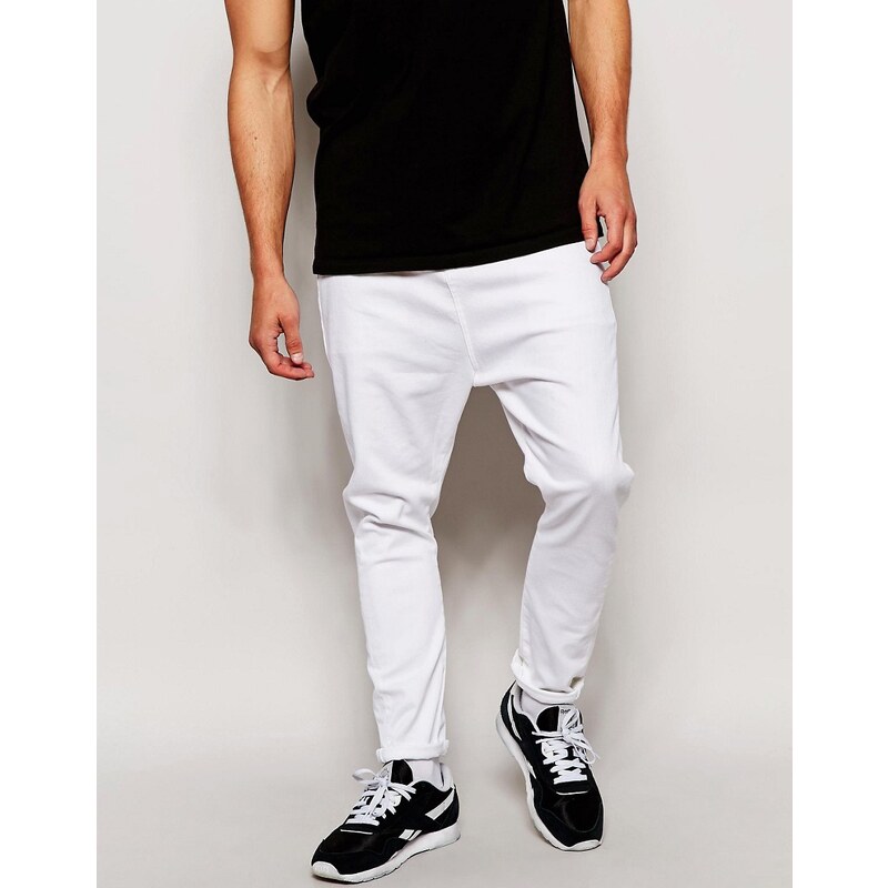 ASOS - Weiße Jeans mit tiefem Schritt - Weiß