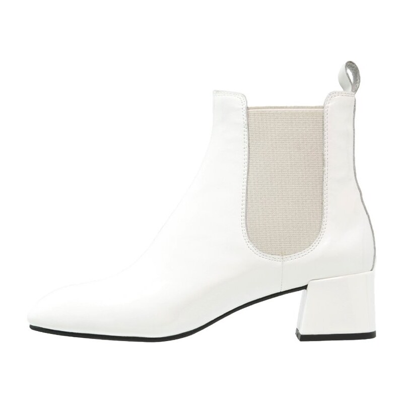 Jeffrey Campbell Ankle Boot white