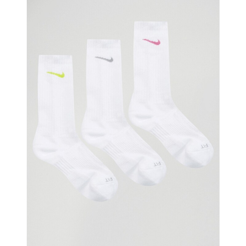 Nike - 3 Pack Socken mit hellem Swoosh-Logo - Weiß