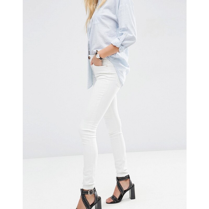 ASOS - Lisbon - Skinny-Jeans in gebrochenem Weiß mit mittelhohem Bund - Weiß